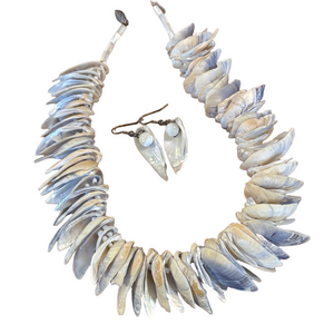 Retro Statement Shell Necklace & Earring Set – Beach Chic
